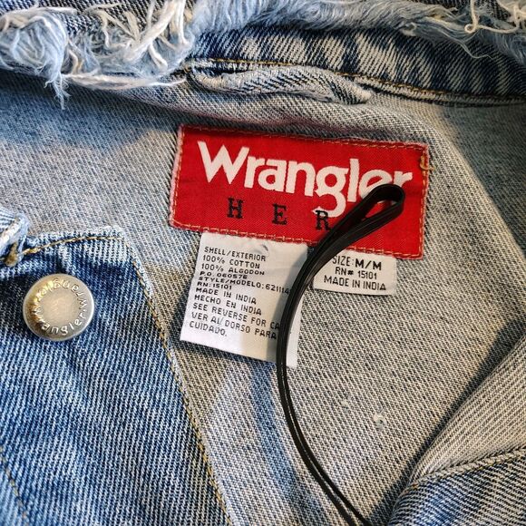VTG Wrangler Hero MEDIUM Denim Trucker Jacket Men's Faded Workwear Distressed - Picture 13 of 16